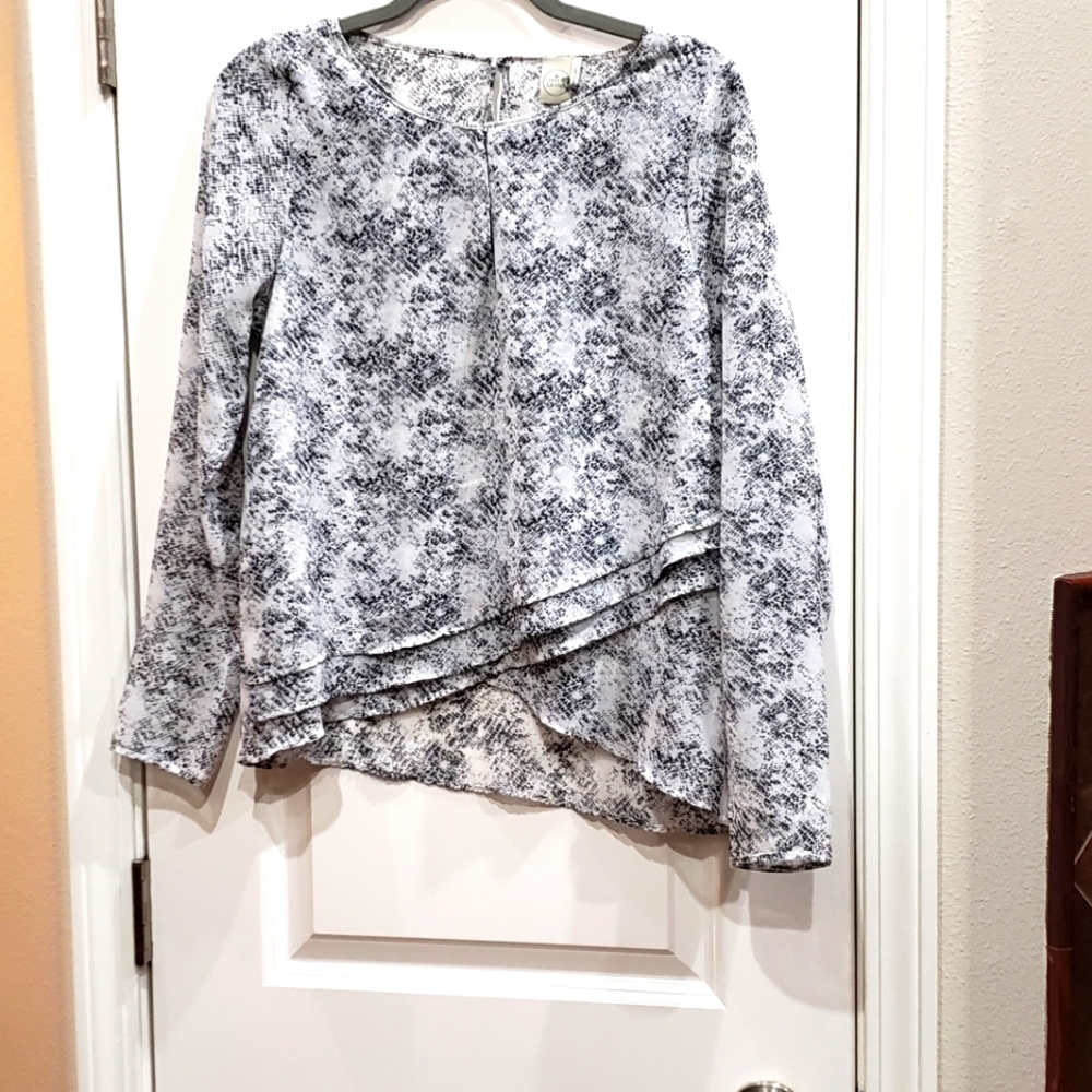 Paper Crane Patterned Blouse size Small